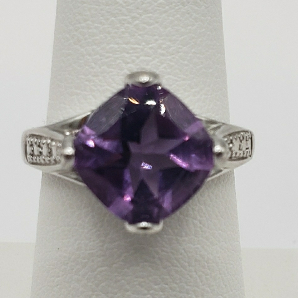 Amethyst Cushion Cut Ring  Sz 7